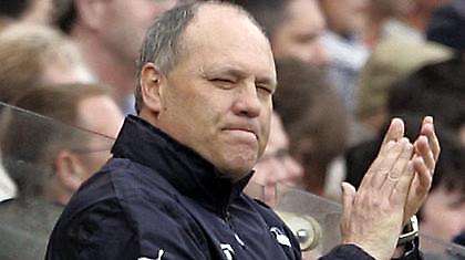 Κόντα σε Αιντχόφεν ο Γιολ