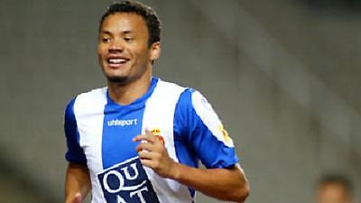 Στην Φλαμένγκο ο Ζόνατας;