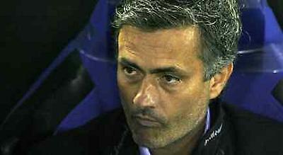 Μουρίνιο: «Φαβορί η Λίβερπουλ»