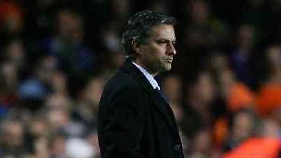 Μουρίνιο: «Δεν τελείωσε ακόμη»