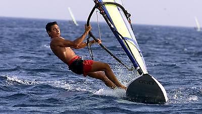 Διαπρέπει ο Κακλαμανάκης…