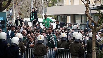 «Ξύλο» πριν τη γιορτή