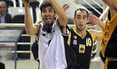 Καλαμπόκης: «Η νίκη μας δίνει ώθηση»