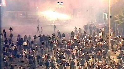 Μπάλα τέλος επ’ αόριστον, ή  ανοχή;