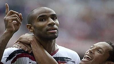 Η Σεβίλλη έβαλε τιμή στο Κανουτέ