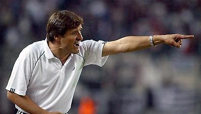 Καραγεωργίου: «Πρέπει να εμφανίσουμε το ίδιο πρόσωπο»