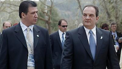 Ικανοποίηση Καραμανλή