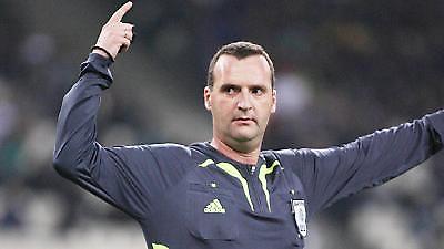 Παραμπέμπονται Καρατζάς και Παμπορίδης