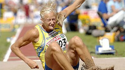 Παρατάει το έπταθλο η Κλουφτ