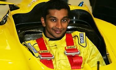 Ανανέωσε με Williams ο Καρθικεϊάν