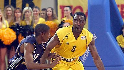 Α1: Τελευταία στιγμή οι Μπριούερ, Γουίλκινσον