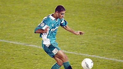 Εκτός ο Κάταν