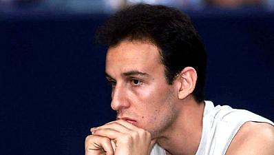 «Τέλος» ο Κάτας