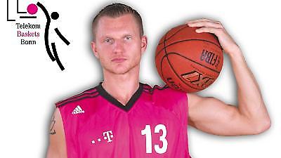 Ανανέωσε ο Καουκένας