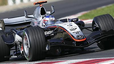 Νικητής ο Ραϊκόνεν, κερδισμένος ο Αλόνσο