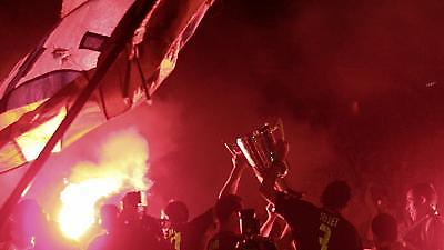 Πανηγύρια με πυροβολισμούς και τραυματίες