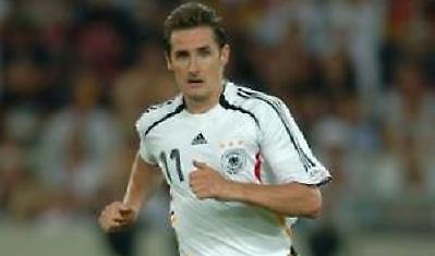 Ο «πόλεμος» των παπουτσιών