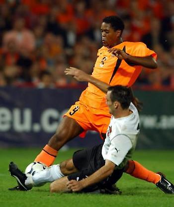 Γκρίνια Κλάιφερτ