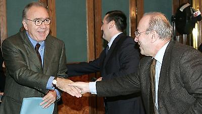 Ευχαριστίες Μήτσου σε Κόκκαλη