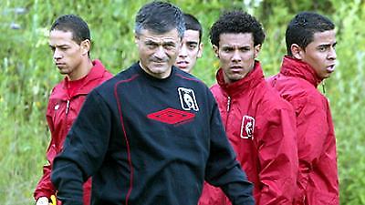 ΚΑΛΑΜΑΡΙΑ: Πρόβλημα με Καραμανλή