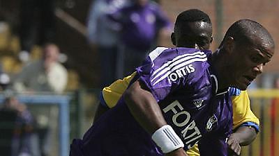 Επιβεβαιώνει και η Άντερλεχτ για Κομπανί