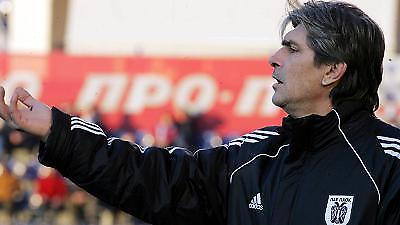 Ανέλαβε και επίσημα τη Νέα Σαλαμίνα ο Κωστίκος