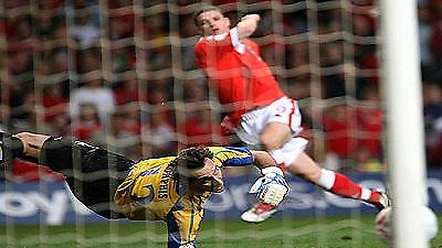 Πρόταση της Άστον Βίλα στον Κούμας