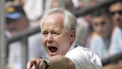 Παραιτείται ο Κουν