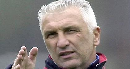 Δεν θα ανανεώσει ο Κρανκλ