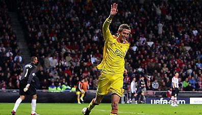 Κόκκινος…τυφώνας!