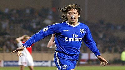 Κρέσπο για «φίλημα»