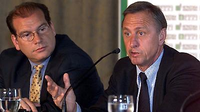 Ο Κρόιφ αντεπιτίθεται