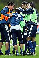 Στο χειρουργείο μετά το... ξύλο