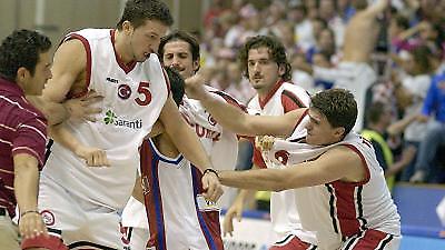 Ξύλο στην Τουρκία!