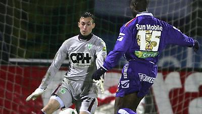 Jupiler league: Αγχωτικά η Μπριζ