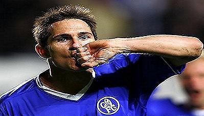 Επίθεση δέχθηκε το πούλμαν της Τσέλσι