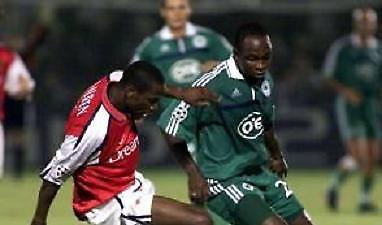 Ανανέωσε με την Άρσεναλ ο Λαουρέν