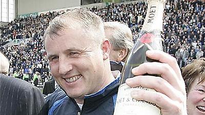 Ο Τζούελ και οι φιλοδοξίες του