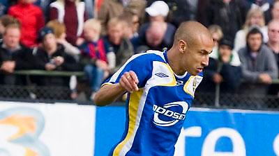 Λάρσον: «Δεν φεύγω από τη Σουηδία»