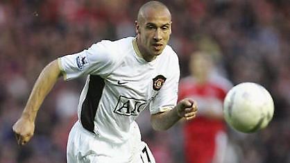 Αποσύρεται ο Λάρσον;