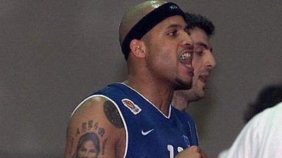 Στο αυτόφωρο ο Αγιούζο