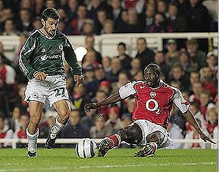 Αρνείται τα δημοσιεύματα ο Λαουρέν