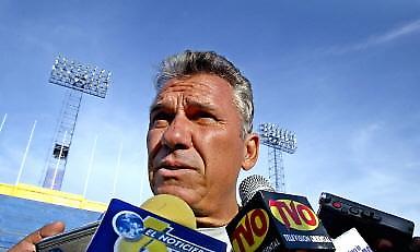 Τέλος ο Λαζαρόνι από τη Γιουβεντούδε