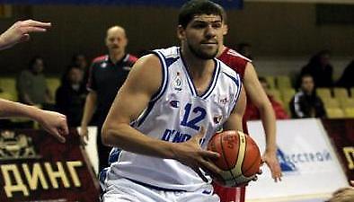 Παρέμεινε στη Ντινάμο Μόσχας ο «Λάζος»