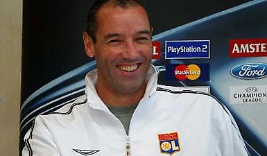 Επίσημα στην Ντιναμό Κιέβου ο Λε Γκεν