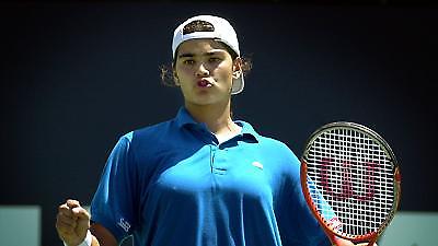 Στον γ' γύρο η Λένα