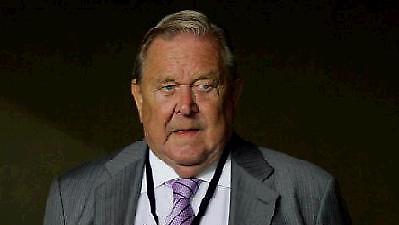 Γιόχανσον: «Συμπεριφέρεται σα μικρό παιδί ο Μουρίνιο»