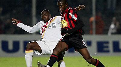 Le Championnat: Τα φώτα στο «Φελίξ Μπολάρ»