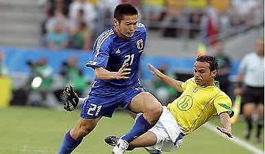 Λεό «χτυπά» η Μπενφίκα