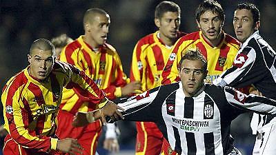 «Στοπ» στα σενάρια Βούτσινιτς